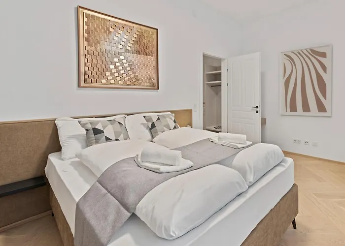 Apartment Living No 5 By Gt7 *