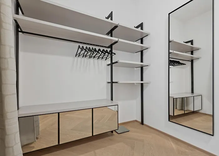 Living No 5 By Gt7 Apartment *